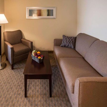 Comfort Suites University Area Notre Dame-South Bend Extérieur photo