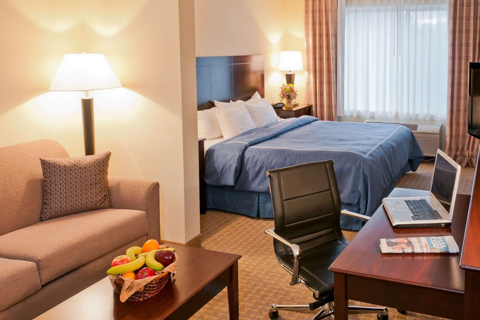 Comfort Suites University Area Notre Dame-South Bend Extérieur photo