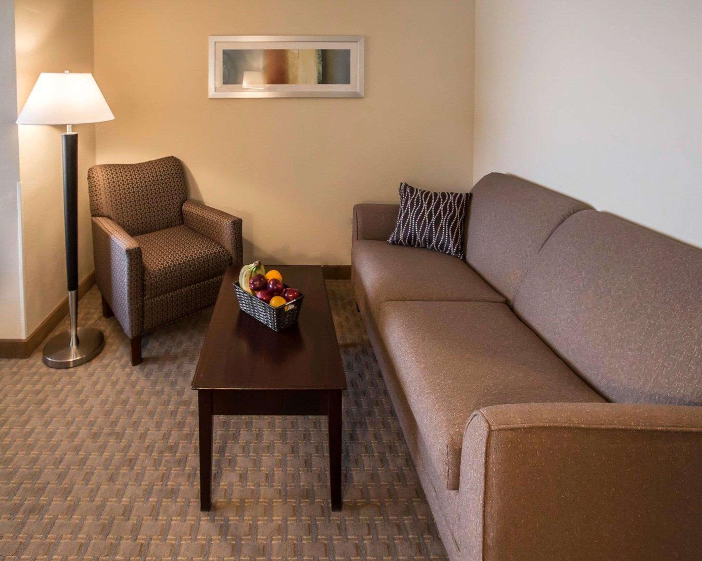 Comfort Suites University Area Notre Dame-South Bend Extérieur photo