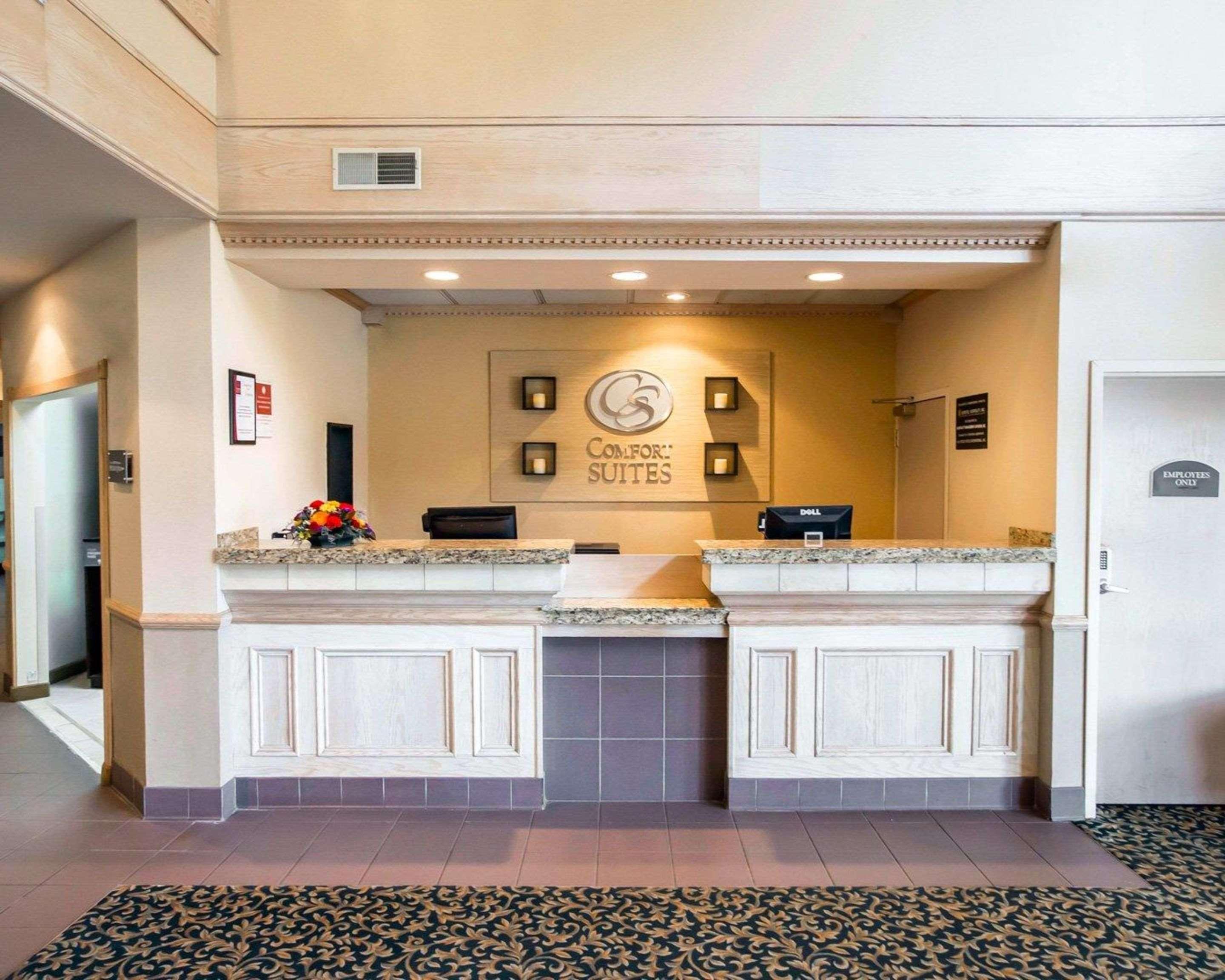 Comfort Suites University Area Notre Dame-South Bend Extérieur photo