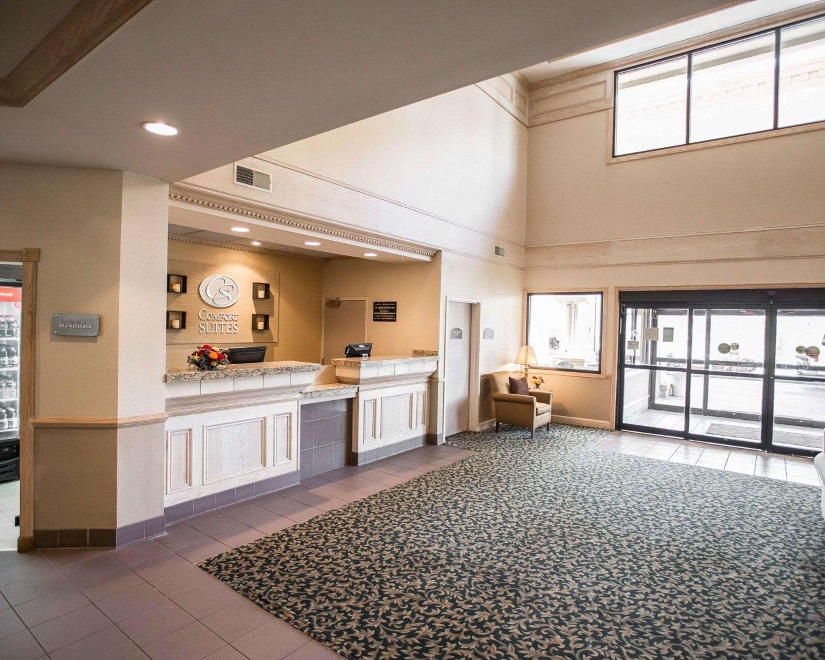 Comfort Suites University Area Notre Dame-South Bend Extérieur photo