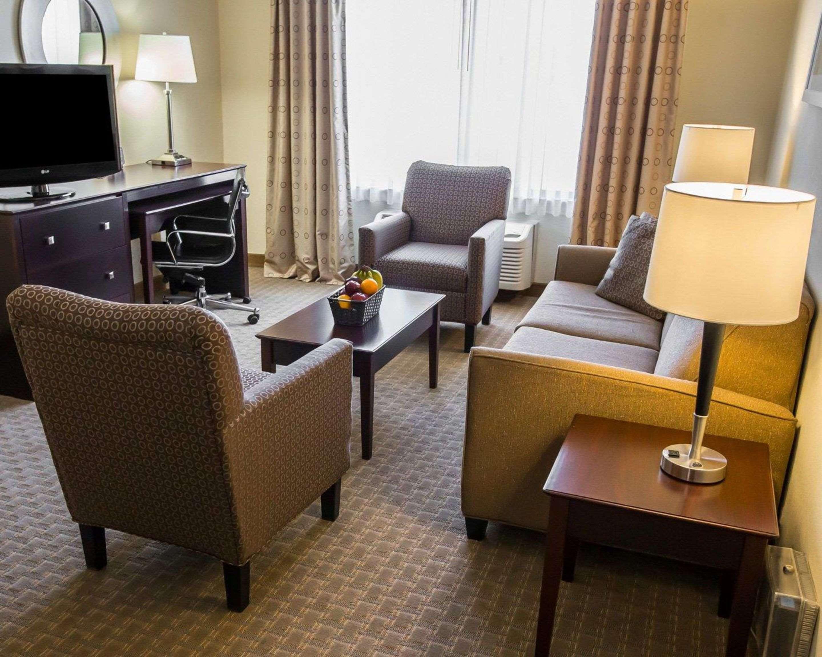 Comfort Suites University Area Notre Dame-South Bend Extérieur photo
