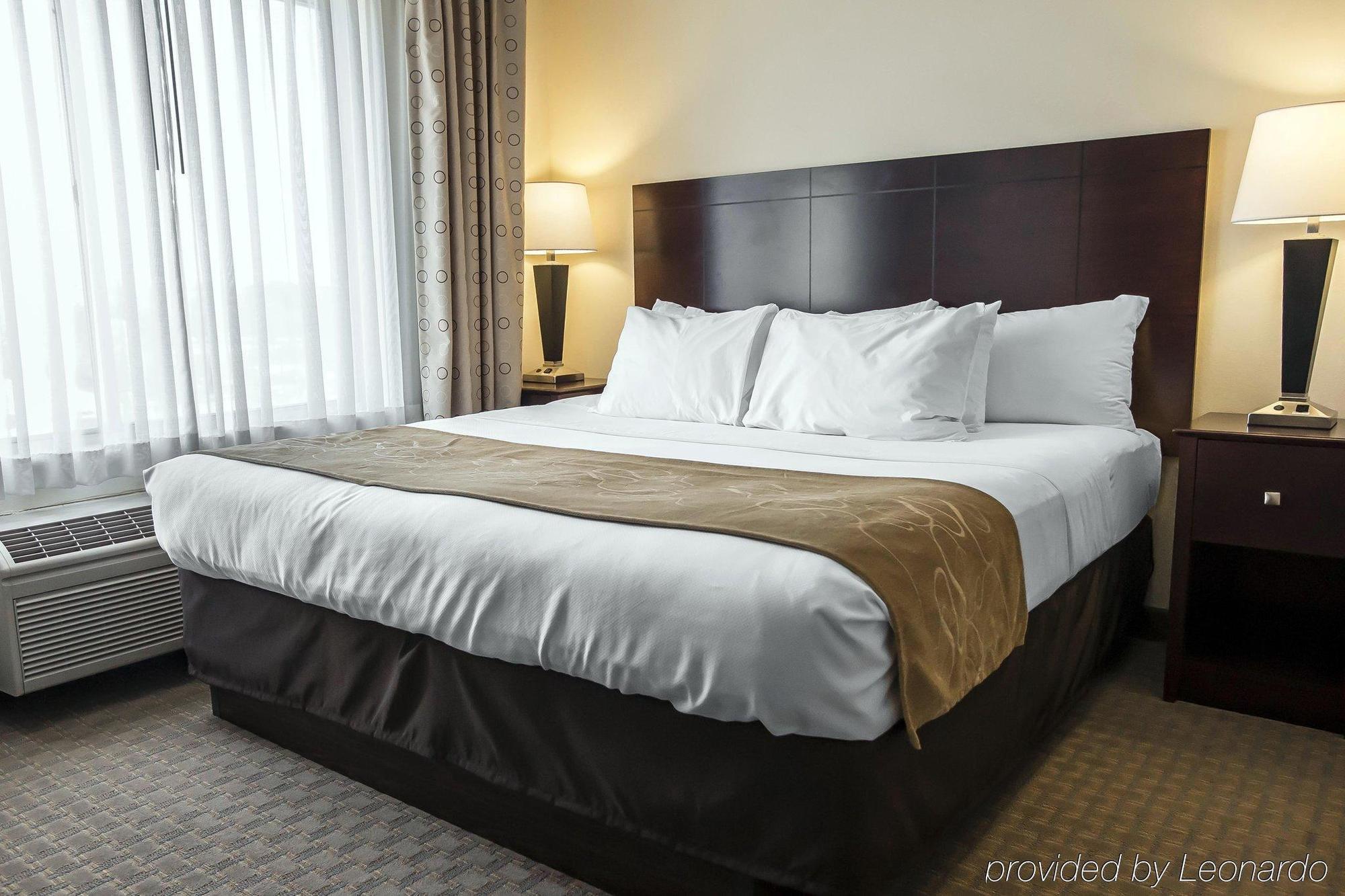 Comfort Suites University Area Notre Dame-South Bend Extérieur photo